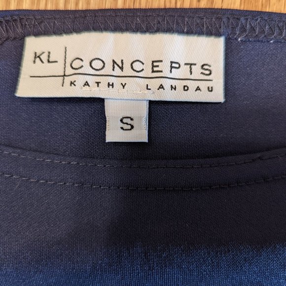 Dress - Picture 3 of 5